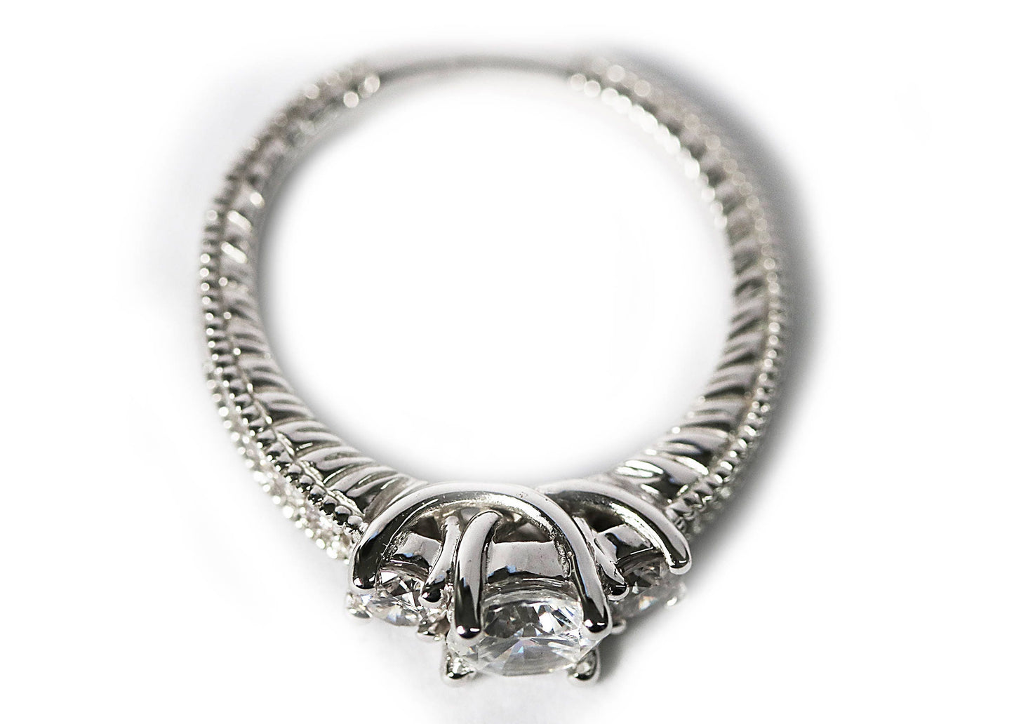 14K White gold engraved Engagement Ring, 0.91ct tw diamonds, White diamond center, light pink sides