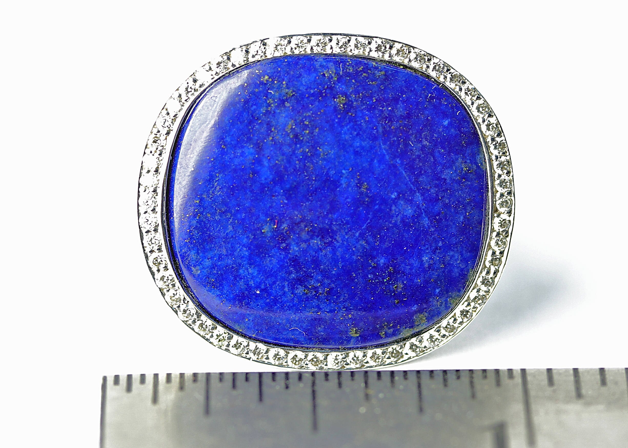 White gold Giant Lapis ring 0.30ct tw diamonds
