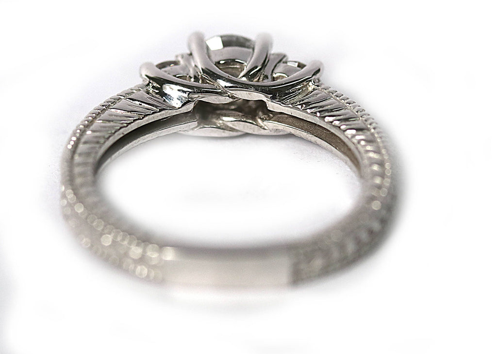 14K White gold engraved Engagement Ring, 0.91ct tw diamonds, White diamond center, light pink sides