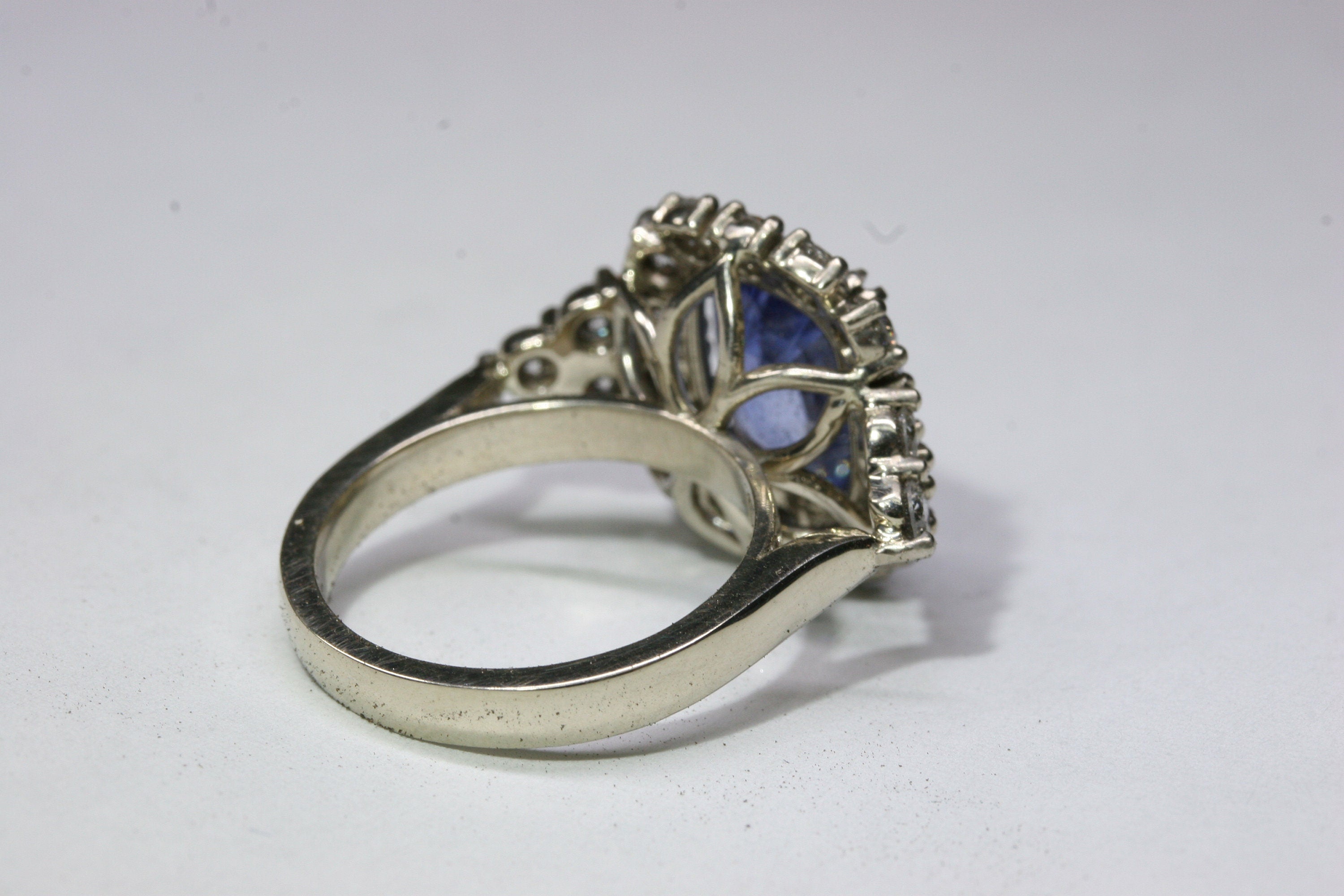 Tanzanite and diamond ring