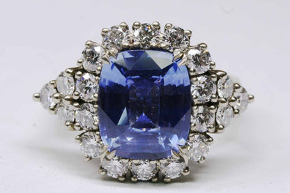 Tanzanite and diamond ring